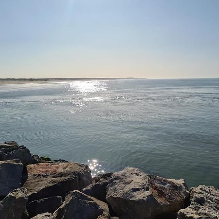 Les Embruns Maison meublée, proche de la mer Grand-Fort-Philippe Extérieur photo